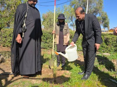 غرس نهال به یاد رهبر شهید انقلاب اسلامی در آیین روز درختکاری فسا