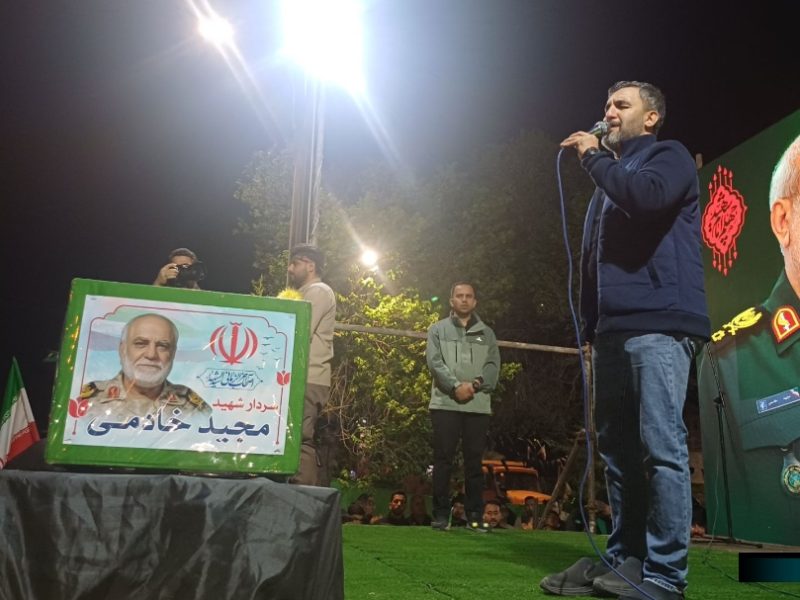 وداع حزن‌انگیز مردم فسا با پیکر سردار مجاهد، شهید حاج مجید خادمی