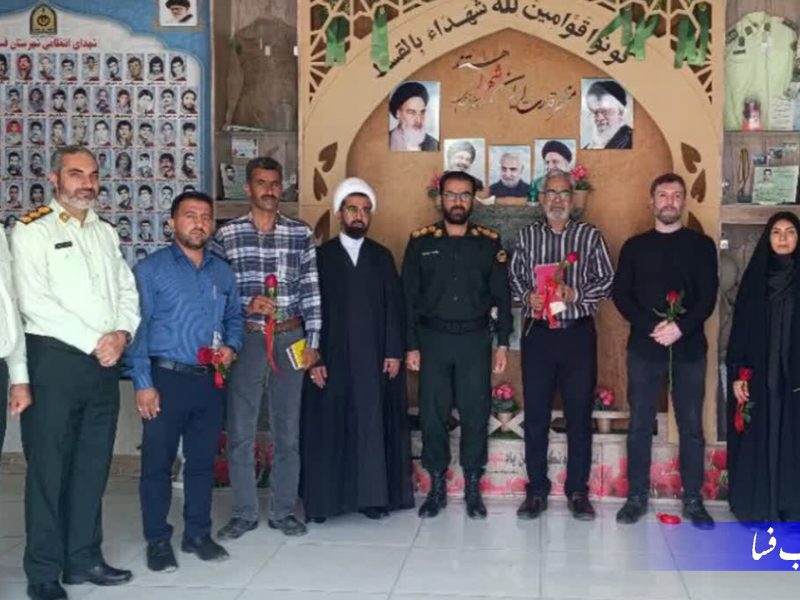 فرمانده انتظامی فسا از خبرنگاران تجلیل کرد